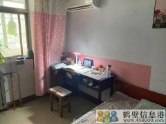 淇濱中學(xué)附近求合租，學(xué)生上學(xué)住方便