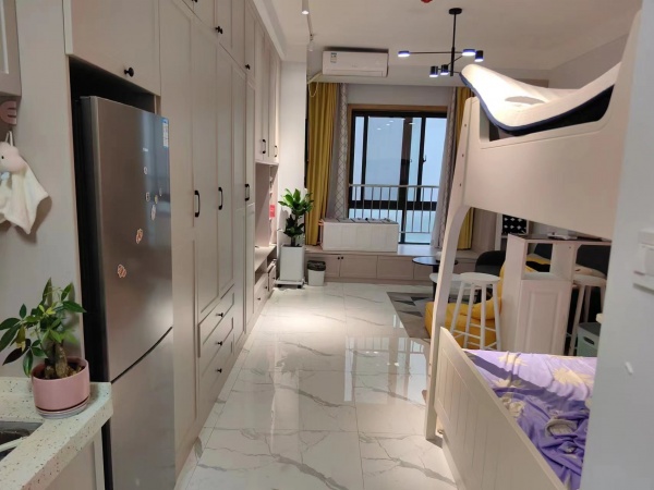 淇河建業(yè)壹號城邦一室出租，精裝修 拎包入住，家具家電全新