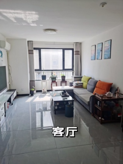 新區(qū)龍門萬(wàn)和城拎包入住
